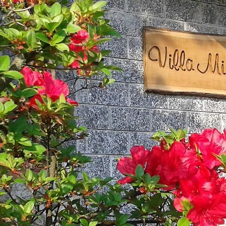 B&B Villa Mirella Casnate con Bernate エクステリア 写真