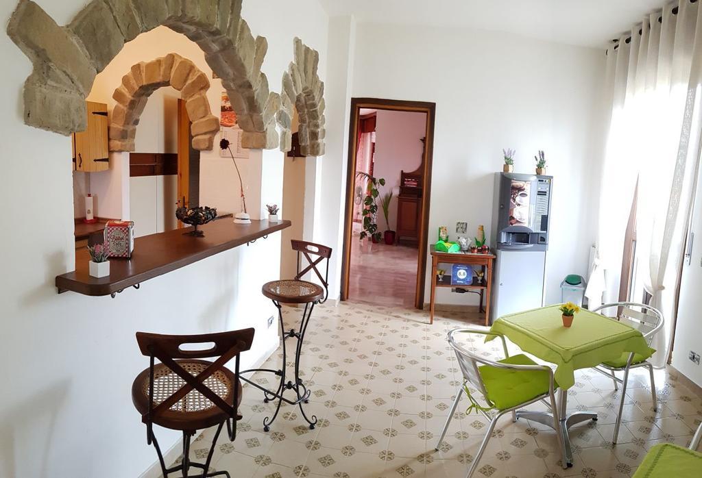 B&B Villa Mirella Casnate con Bernate エクステリア 写真